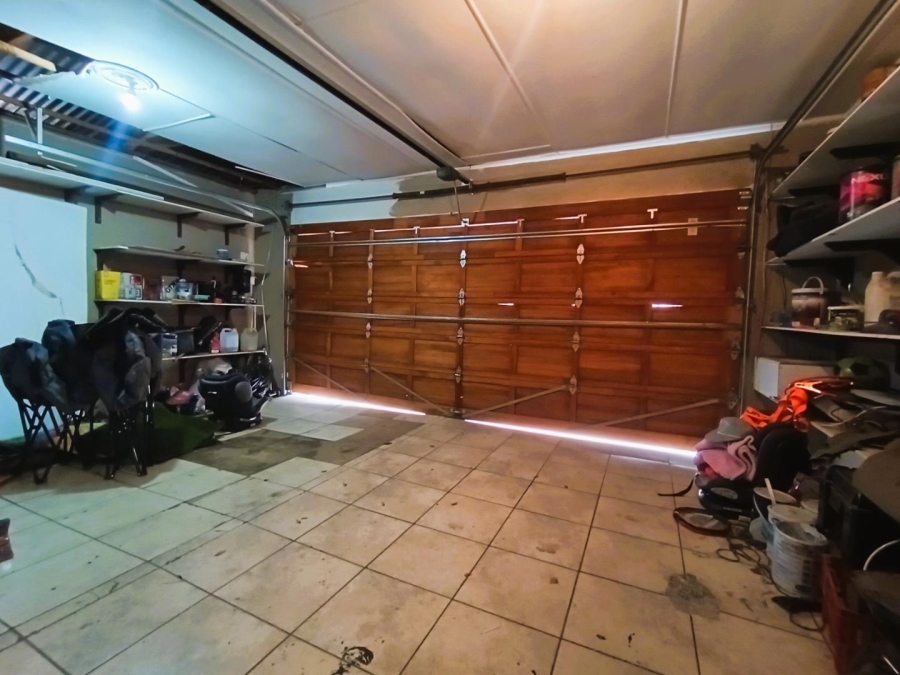 4 Bedroom Property for Sale in Willows Free State